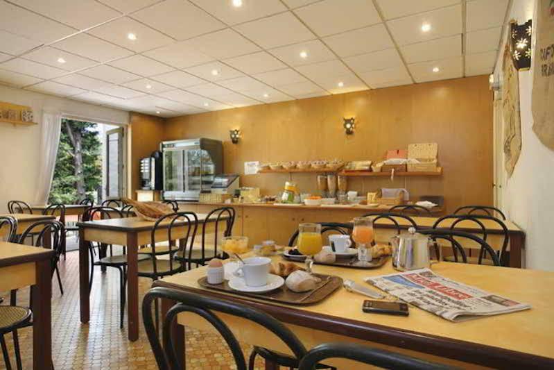Hotel Du Parc Euromedecine By Akena Montpellier Bagian luar foto